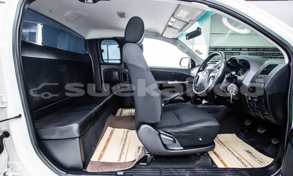 Buy Used Toyota Hiluxe VIGO White Car in Bangkok in Bangkok Buy Used Toyota Hiluxe VIGO White Car in Bangkok in Bangkok