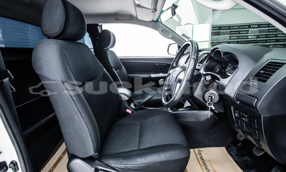 Buy Used Toyota Hiluxe VIGO White Car in Bangkok in Bangkok Buy Used Toyota Hiluxe VIGO White Car in Bangkok in Bangkok