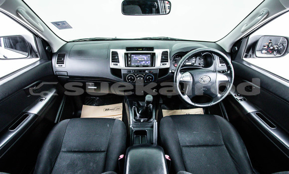 Buy Used Toyota Hiluxe VIGO White Car in Bangkok in Bangkok Buy Used Toyota Hiluxe VIGO White Car in Bangkok in Bangkok