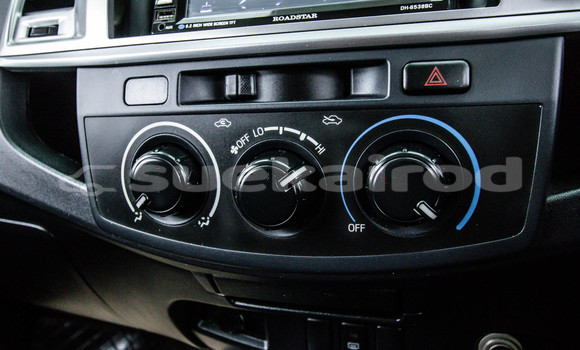 Buy Used Toyota Hiluxe VIGO White Car in Bangkok in Bangkok Buy Used Toyota Hiluxe VIGO White Car in Bangkok in Bangkok