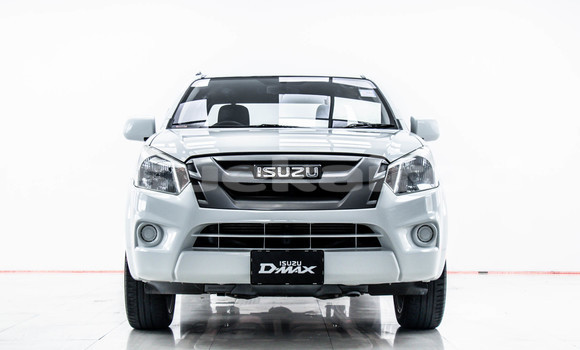 ซื้อ รถมือสอง Isuzu D-Max ขาว รถยนต์ ใน %{เมือง} ใน กรุงเทพมหานคร ซื้อ รถมือสอง Isuzu D-Max ขาว รถยนต์ ใน %{เมือง} ใน กรุงเทพมหานคร