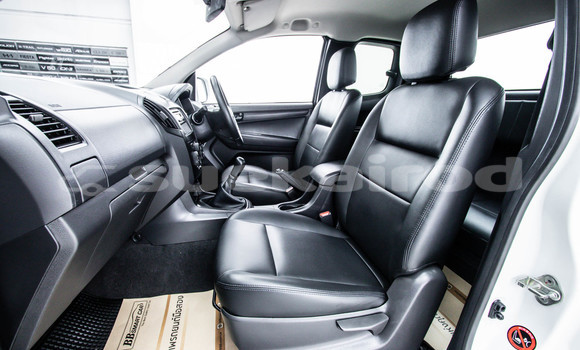 ซื้อ รถมือสอง Isuzu D-Max ขาว รถยนต์ ใน %{เมือง} ใน กรุงเทพมหานคร ซื้อ รถมือสอง Isuzu D-Max ขาว รถยนต์ ใน %{เมือง} ใน กรุงเทพมหานคร