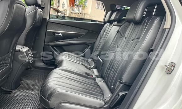 ซื้อ รถมือสอง Peugeot 5008 ขาว รถยนต์ ใน %{เมือง} ใน นนทบุรี ซื้อ รถมือสอง Peugeot 5008 ขาว รถยนต์ ใน %{เมือง} ใน นนทบุรี