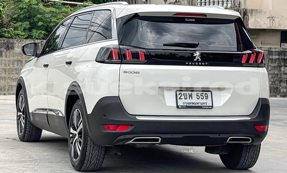 ซื้อ รถมือสอง Peugeot 5008 ขาว รถยนต์ ใน %{เมือง} ใน นนทบุรี ซื้อ รถมือสอง Peugeot 5008 ขาว รถยนต์ ใน %{เมือง} ใน นนทบุรี