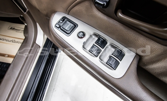 ซื้อ รถมือสอง Honda CR–V สีน้ำตาล รถยนต์ ใน %{เมือง} ใน นนทบุรี ซื้อ รถมือสอง Honda CR–V สีน้ำตาล รถยนต์ ใน %{เมือง} ใน นนทบุรี