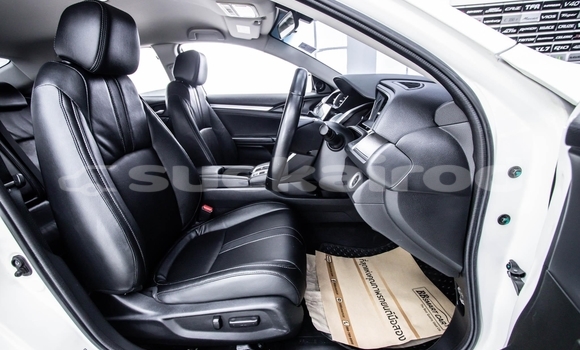 ซื้อ รถมือสอง Honda Civic ขาว รถยนต์ ใน %{เมือง} ใน นนทบุรี ซื้อ รถมือสอง Honda Civic ขาว รถยนต์ ใน %{เมือง} ใน นนทบุรี