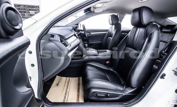 ซื้อ รถมือสอง Honda Civic ขาว รถยนต์ ใน %{เมือง} ใน นนทบุรี ซื้อ รถมือสอง Honda Civic ขาว รถยนต์ ใน %{เมือง} ใน นนทบุรี