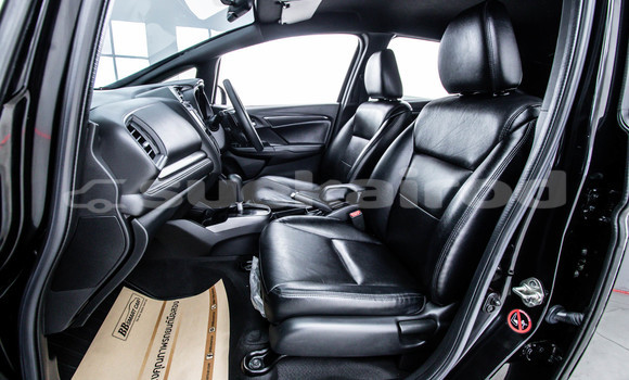 ซื้อ รถมือสอง Honda Jazz สีดำ รถยนต์ ใน %{เมือง} ใน กรุงเทพมหานคร ซื้อ รถมือสอง Honda Jazz สีดำ รถยนต์ ใน %{เมือง} ใน กรุงเทพมหานคร