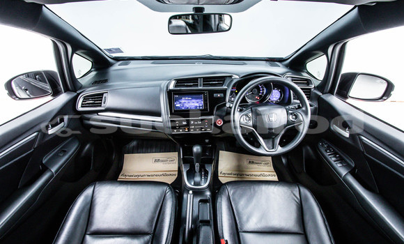 ซื้อ รถมือสอง Honda Jazz สีดำ รถยนต์ ใน %{เมือง} ใน กรุงเทพมหานคร ซื้อ รถมือสอง Honda Jazz สีดำ รถยนต์ ใน %{เมือง} ใน กรุงเทพมหานคร