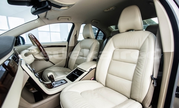 Buy Used Volvo S80 Brown Car in Nonthaburi in Nonthaburi Buy Used Volvo S80 Brown Car in Nonthaburi in Nonthaburi