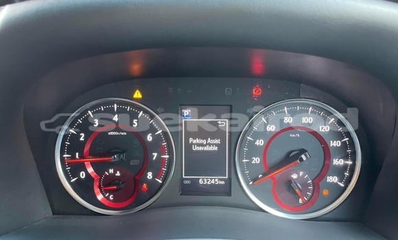 Buy Used Toyota Alphard Brown Car in Nonthaburi in Nonthaburi Buy Used Toyota Alphard Brown Car in Nonthaburi in Nonthaburi