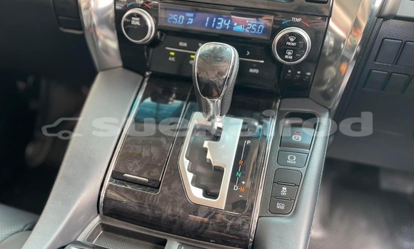 Buy Used Toyota Alphard Brown Car in Nonthaburi in Nonthaburi Buy Used Toyota Alphard Brown Car in Nonthaburi in Nonthaburi