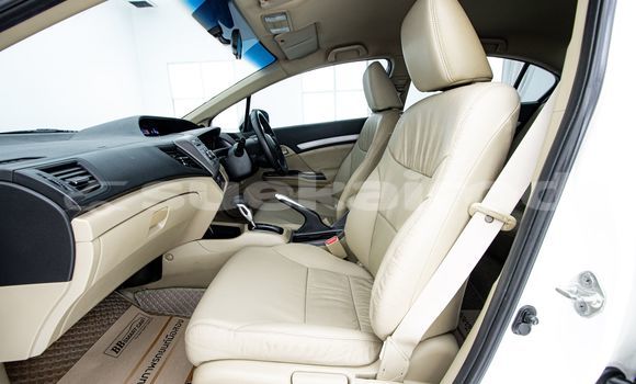 ซื้อ รถมือสอง Honda Civic ขาว รถยนต์ ใน %{เมือง} ใน กรุงเทพมหานคร ซื้อ รถมือสอง Honda Civic ขาว รถยนต์ ใน %{เมือง} ใน กรุงเทพมหานคร