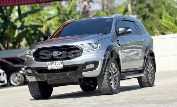 ซื้อ รถมือสอง Ford Everest อื่น ๆ รถยนต์ ใน %{เมือง} ใน นนทบุรี