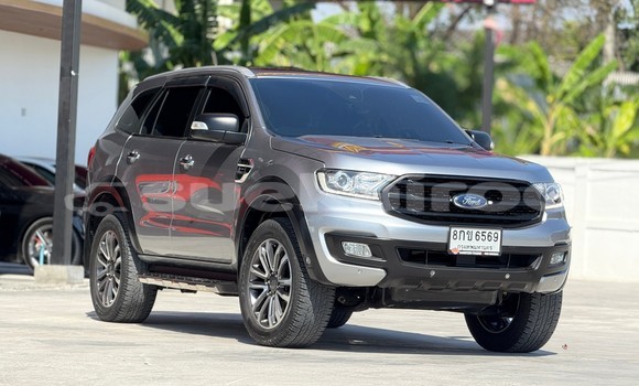 Buy Used Ford Everest Other Car in Nonthaburi in Nonthaburi Buy Used Ford Everest Other Car in Nonthaburi in Nonthaburi