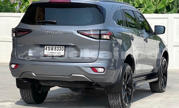 Buy Used Isuzu MU-X Other Car in Nonthaburi in Nonthaburi Buy Used Isuzu MU-X Other Car in Nonthaburi in Nonthaburi