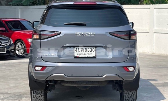 Buy Used Isuzu MU-X Other Car in Nonthaburi in Nonthaburi Buy Used Isuzu MU-X Other Car in Nonthaburi in Nonthaburi