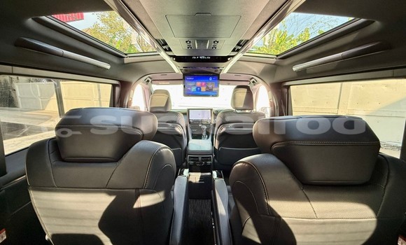 Buy Used Toyota Alphard Black Car in Nonthaburi in Nonthaburi Buy Used Toyota Alphard Black Car in Nonthaburi in Nonthaburi