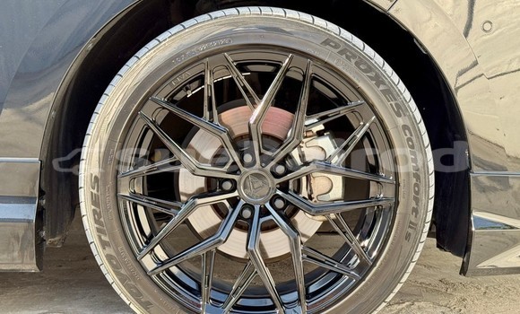 Buy Used Toyota Alphard Black Car in Nonthaburi in Nonthaburi Buy Used Toyota Alphard Black Car in Nonthaburi in Nonthaburi