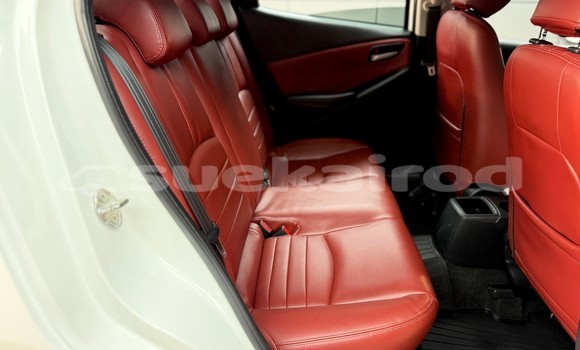 Buy Used Mazda 2 White Car in Nonthaburi in Nonthaburi Buy Used Mazda 2 White Car in Nonthaburi in Nonthaburi