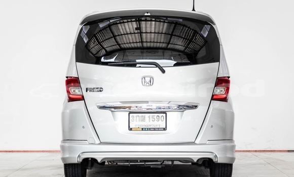 Buy Used Honda Freed Other Car in Nonthaburi in Nonthaburi Buy Used Honda Freed Other Car in Nonthaburi in Nonthaburi
