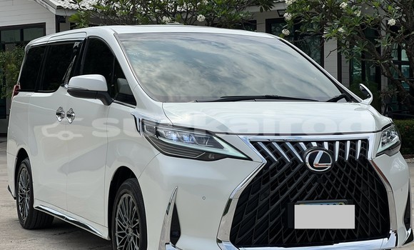Buy Used Toyota Alphard White Car in Nonthaburi in Nonthaburi Buy Used Toyota Alphard White Car in Nonthaburi in Nonthaburi
