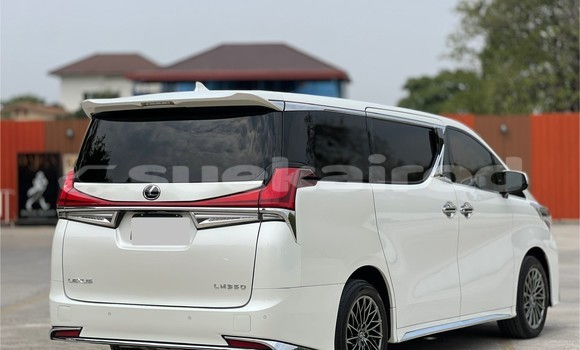Buy Used Toyota Alphard White Car in Nonthaburi in Nonthaburi Buy Used Toyota Alphard White Car in Nonthaburi in Nonthaburi