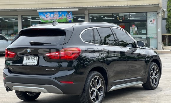 ซื้อ รถมือสอง BMW X1 สีดำ รถยนต์ ใน %{เมือง} ใน นนทบุรี ซื้อ รถมือสอง BMW X1 สีดำ รถยนต์ ใน %{เมือง} ใน นนทบุรี