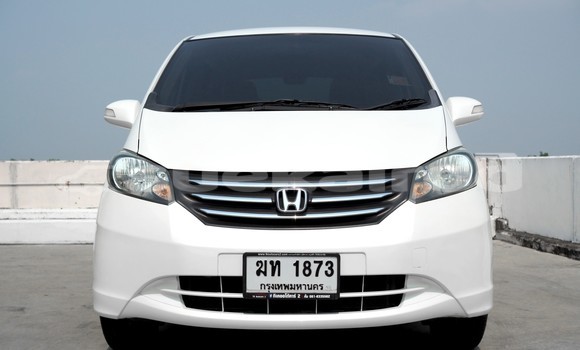 Buy Used Honda Freed White Car in Nonthaburi in Nonthaburi Buy Used Honda Freed White Car in Nonthaburi in Nonthaburi