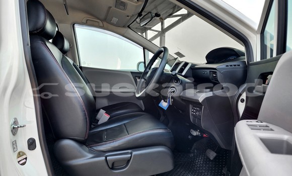 Buy Used Honda Freed White Car in Nonthaburi in Nonthaburi Buy Used Honda Freed White Car in Nonthaburi in Nonthaburi