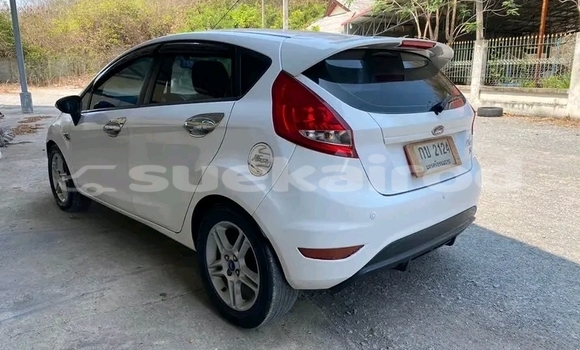 ซื้อ รถมือสอง Ford Fiesta ขาว รถยนต์ ใน %{เมือง} ใน ชัยนาท ซื้อ รถมือสอง Ford Fiesta ขาว รถยนต์ ใน %{เมือง} ใน ชัยนาท