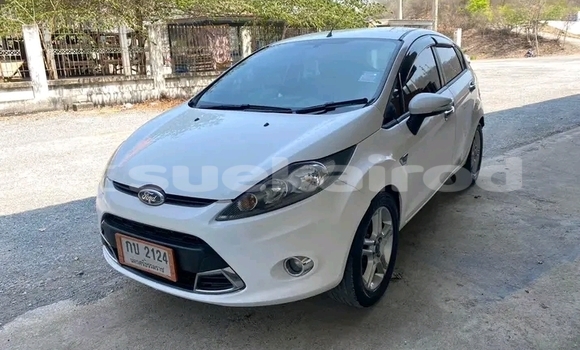 ซื้อ รถมือสอง Ford Fiesta ขาว รถยนต์ ใน %{เมือง} ใน ชัยนาท ซื้อ รถมือสอง Ford Fiesta ขาว รถยนต์ ใน %{เมือง} ใน ชัยนาท