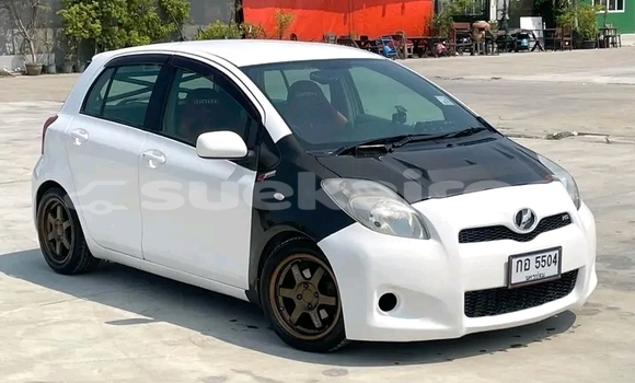 Buy Used Toyota Yaris White Car in Chaiyaphum in Chaiyaphum Buy Used Toyota Yaris White Car in Chaiyaphum in Chaiyaphum