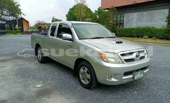 ซื้อ รถมือสอง Toyota Vigo เงิน รถยนต์ ใน %{เมือง} ใน ฉะเชิงเทรา