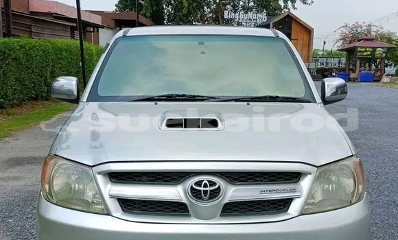 Buy Used Toyota Vigo Silver Car in Chachoengsao in Chachoengsao Buy Used Toyota Vigo Silver Car in Chachoengsao in Chachoengsao
