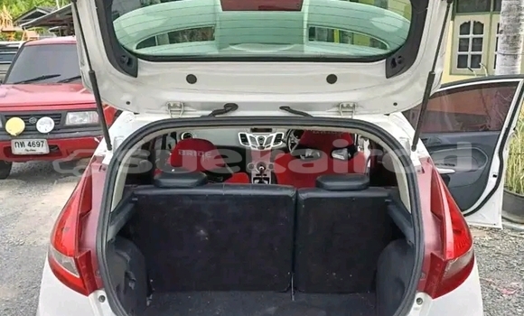 ซื้อ รถมือสอง Ford Fiesta ขาว รถยนต์ ใน %{เมือง} ใน กาฬสินธุ์ ซื้อ รถมือสอง Ford Fiesta ขาว รถยนต์ ใน %{เมือง} ใน กาฬสินธุ์