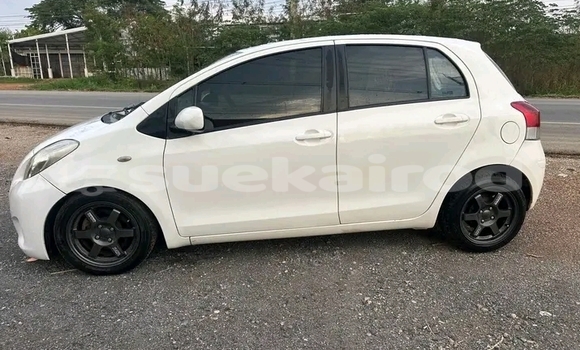 ซื้อ รถมือสอง Toyota Yaris ขาว รถยนต์ ใน %{เมือง} ใน ลำพูน ซื้อ รถมือสอง Toyota Yaris ขาว รถยนต์ ใน %{เมือง} ใน ลำพูน