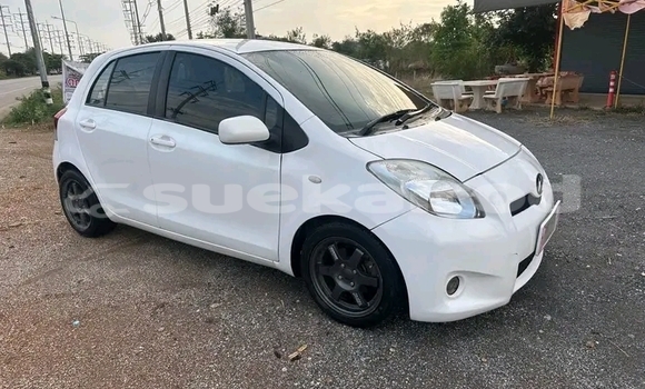 ซื้อ รถมือสอง Toyota Yaris ขาว รถยนต์ ใน %{เมือง} ใน ลำพูน ซื้อ รถมือสอง Toyota Yaris ขาว รถยนต์ ใน %{เมือง} ใน ลำพูน
