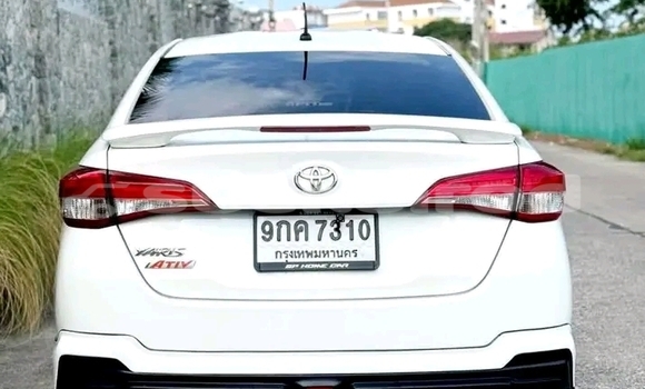 ซื้อ รถมือสอง Toyota Yaris ขาว รถยนต์ ใน %{เมือง} ใน ชัยนาท ซื้อ รถมือสอง Toyota Yaris ขาว รถยนต์ ใน %{เมือง} ใน ชัยนาท