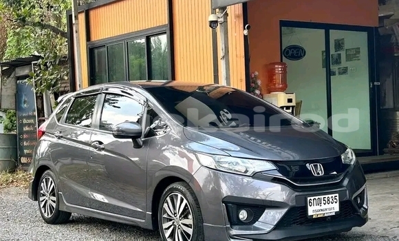 Buy Used Honda Jazz Other Car in Chai Nat in Chai Nat Buy Used Honda Jazz Other Car in Chai Nat in Chai Nat