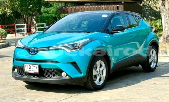 Buy Used Toyota C-HR Blue Car in Chai Nat in Chai Nat Buy Used Toyota C-HR Blue Car in Chai Nat in Chai Nat