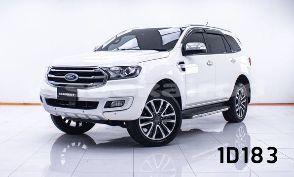 ซื้อ รถมือสอง Ford Everest ขาว รถยนต์ ใน %{เมือง} ใน กรุงเทพมหานคร