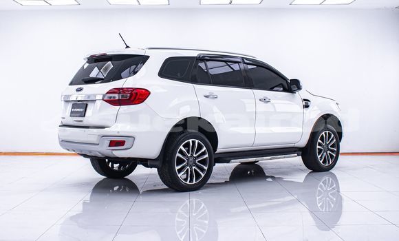 Buy Used Ford Everest White Car in Bangkok in Bangkok Buy Used Ford Everest White Car in Bangkok in Bangkok