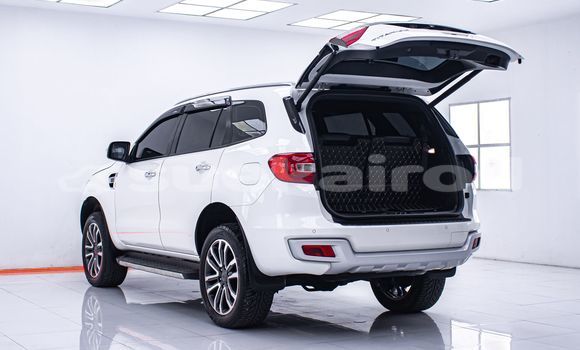 Buy Used Ford Everest White Car in Bangkok in Bangkok Buy Used Ford Everest White Car in Bangkok in Bangkok