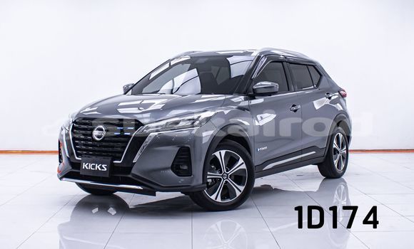 Buy Used Nissan Kix Other Car in Bangkok in Bangkok