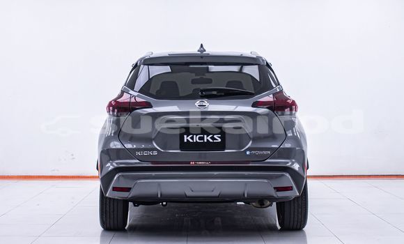 Buy Used Nissan Kix Other Car in Bangkok in Bangkok Buy Used Nissan Kix Other Car in Bangkok in Bangkok