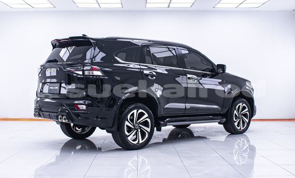 Buy Used Isuzu MU-X Black Car in Bangkok in Bangkok Buy Used Isuzu MU-X Black Car in Bangkok in Bangkok