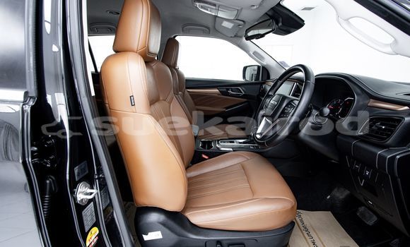 Buy Used Isuzu MU-X Black Car in Bangkok in Bangkok Buy Used Isuzu MU-X Black Car in Bangkok in Bangkok