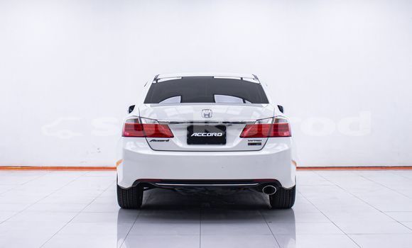 Buy Used Honda Accord White Car in Bangkok in Bangkok Buy Used Honda Accord White Car in Bangkok in Bangkok