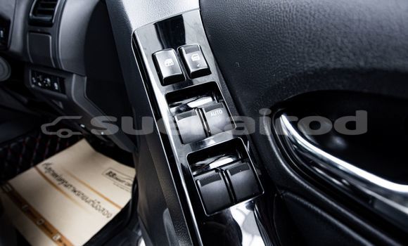 Buy Used Isuzu MU-X White Car in Bangkok in Bangkok Buy Used Isuzu MU-X White Car in Bangkok in Bangkok